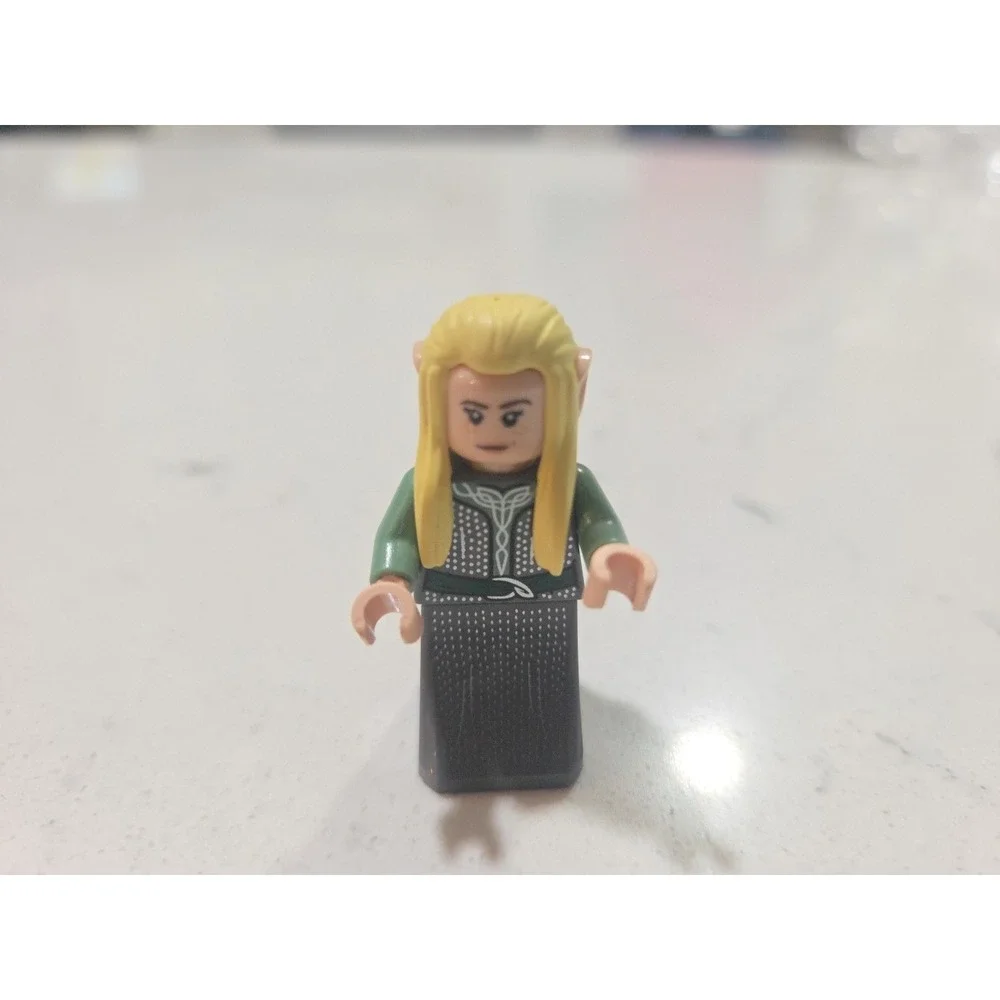 LEGO Rivendell Elf Female Minifigure 10316 Lord of the Rings Collectible